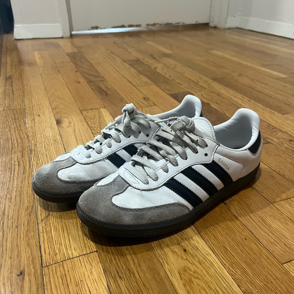 Adidas White and Black Sneakers Classic Retro Style
